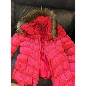 INC red puffer coat with fur collar extra large